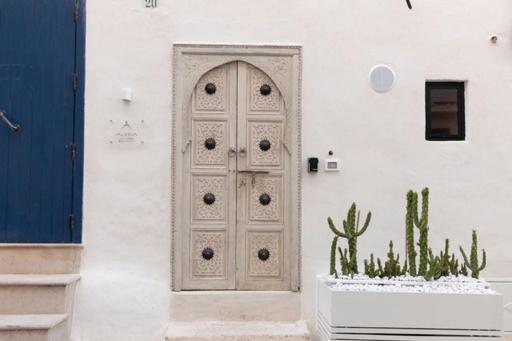 Alesia Luxury Cave Bed and Breakfast Ostuni Exteriör bild